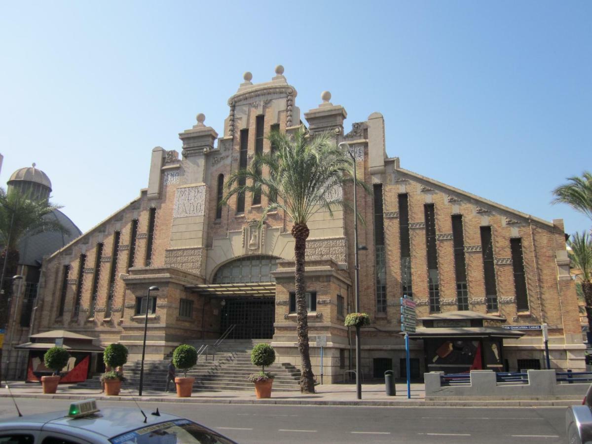 Un Lujo En El Corazon De Alicante Buitenkant foto