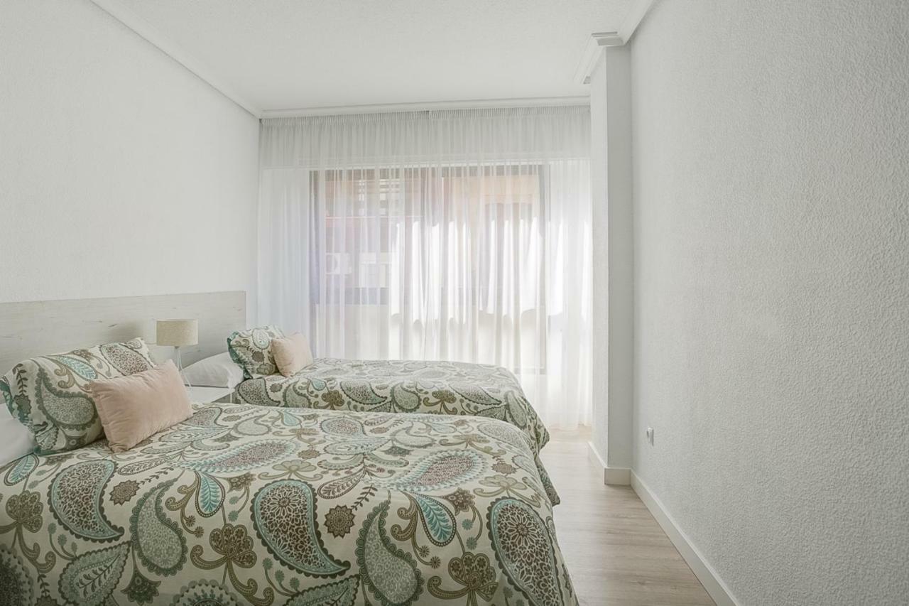 Un Lujo En El Corazon De Alicante Buitenkant foto